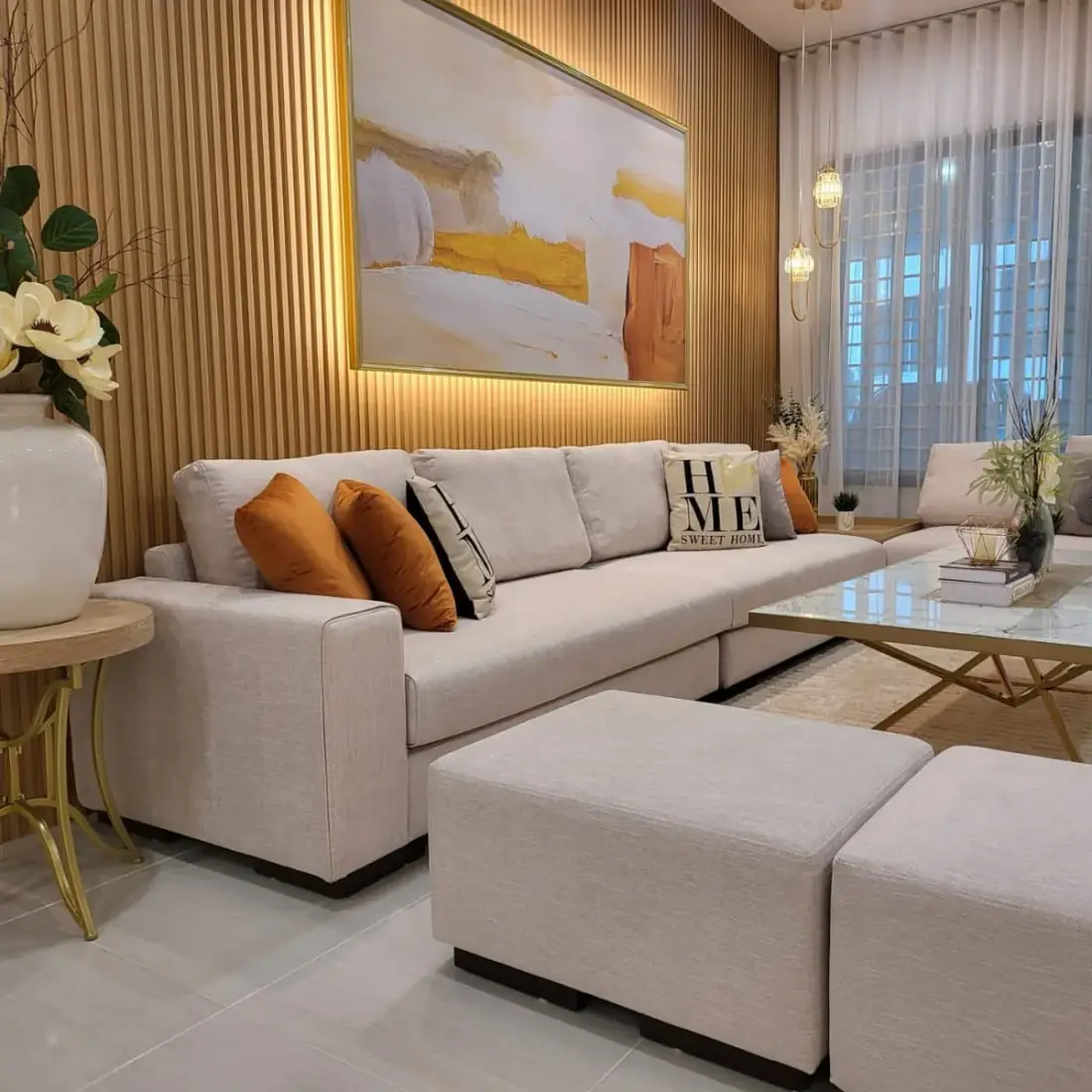 Contemporary 2-Storey Luxurious Townhouse — Luxury Townhouse