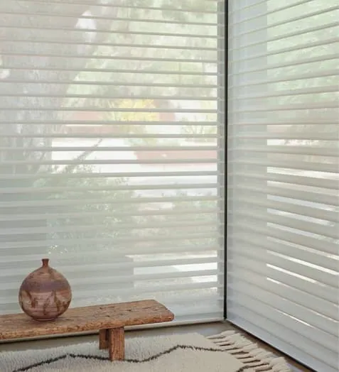 Sheer & Venetian Blinds