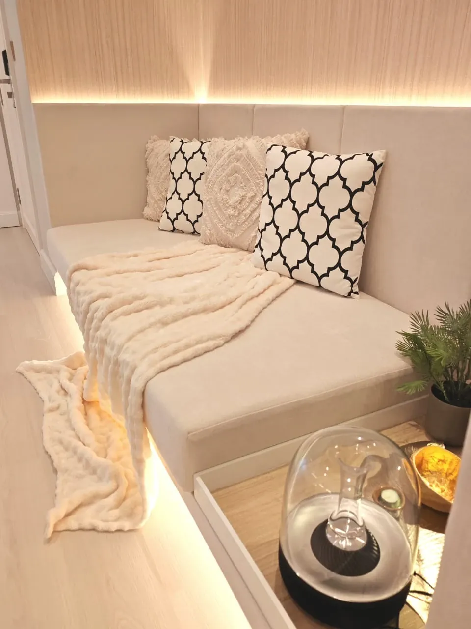 Day Bed